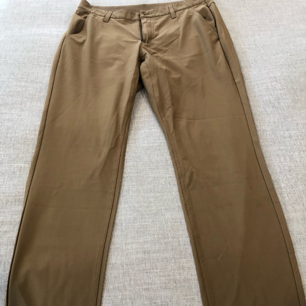 BYLT Everyday Pant in Khaki and size Medium